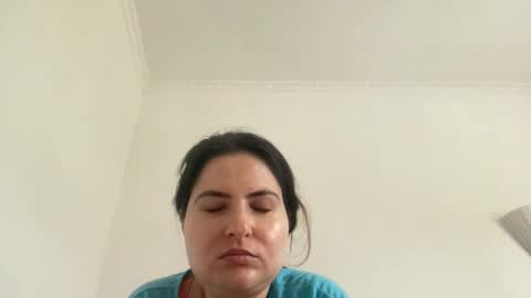 Shes Delicious online show from October 2025 03:57:02 PM