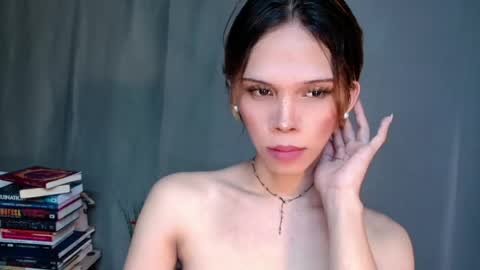 Snapshot of shes_notme chatting on May 2026 05:25:01 AM Lana But you can spell it backwards online show from May 2026 05:25:01 AM