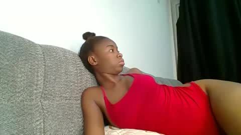 Snapshot of shi_assy chatting on November 2025 06:31:02 PM shi assy online show from November 2025 06:31:02 PM