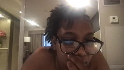 Snapshot of shiishiilove4 chatting on September 2025 02:00:01 AM shiishiilove4 online show from September 2025 02:00:01 AM