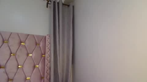 Shilla online show from October 2025 07:19:02 PM