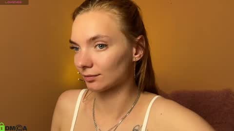 Alexis online show from May 2026 06:37:01 PM