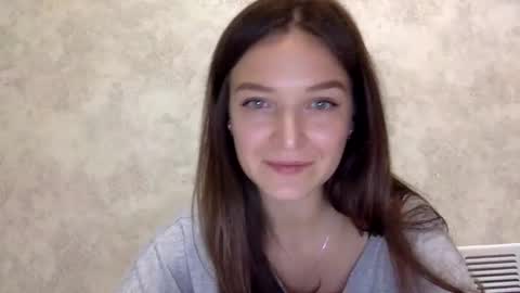 Jesica online show from October 2025 08:28:02 PM