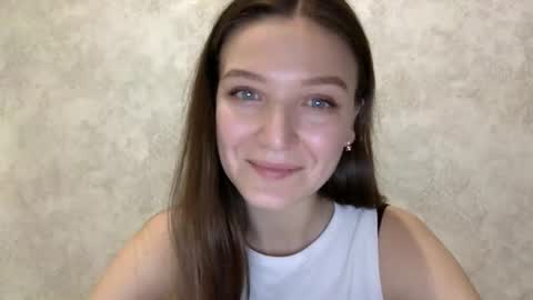 Jesica online show from March 2026 04:57:02 PM