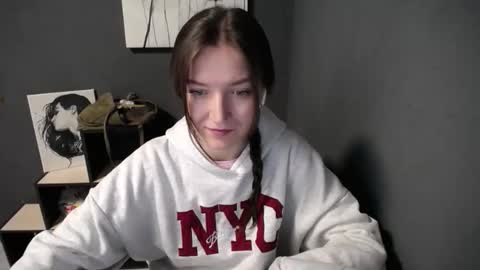 Jesica online show from April 2026 07:23:01 AM