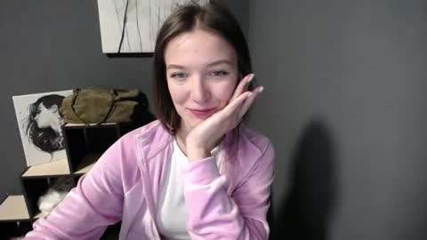 Jesica online show from May 2026 07:47:01 AM