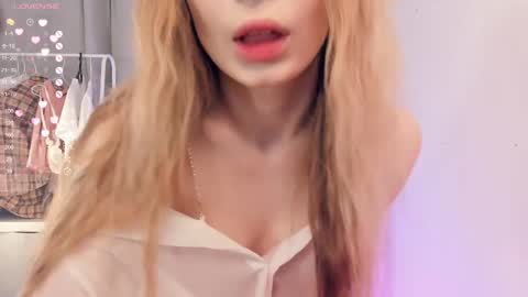 Snapshot of shiningdawn chatting on March 2025 10:15:02 PM Stella online show from March 2025 10:15:02 PM