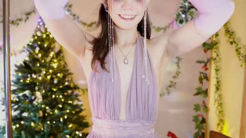 Snapshot of shiny_jail chatting on December 2024 11:37:01 PM JennyMira THANK YOU FOR 77 777 online show from December 2024 11:37:01 PM