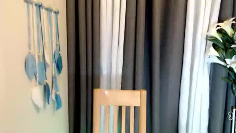 shira_cutttiebigcock online show from April 2026 11:59:01 AM
