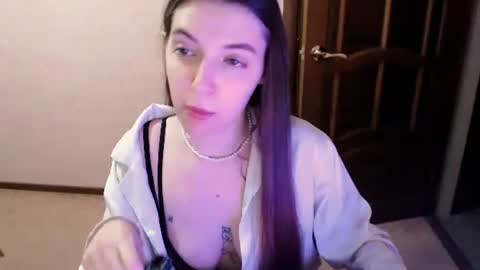 shiraha___rafieru online show from April 2026 10:01:01 PM