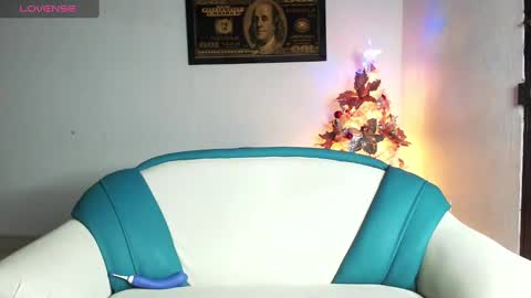 Snapshot of shirleyeduard chatting on December 2024 12:08:01 AM shirleyeduard online show from December 2024 12:08:01 AM