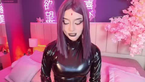 Valentina online show from April 2026 10:36:01 PM