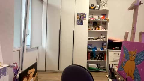 Marie online show from May 2026 02:45:01 PM