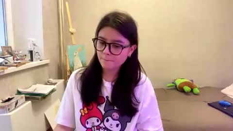 Marie online show from June 2026 02:16:02 PM