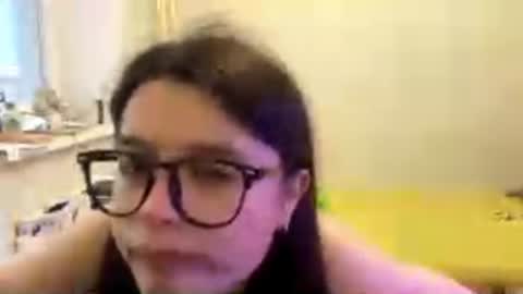 Marie online show from June 2026 02:37:02 PM