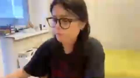 Marie online show from June 2026 02:20:02 PM