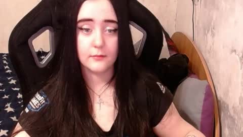 Snapshot of show_for_you chatting on January 2025 06:10:02 PM show_for_you online show from January 2025 06:10:02 PM