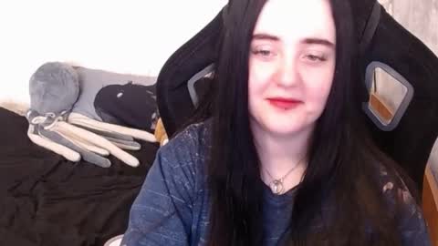 Snapshot of show_for_you chatting on March 2025 08:08:01 AM show_for_you online show from March 2025 08:08:01 AM