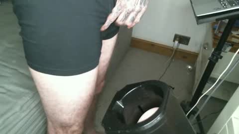 Snapshot of showoffjay46 chatting on December 2024 04:02:02 AM showofjay online show from December 2024 04:02:02 AM