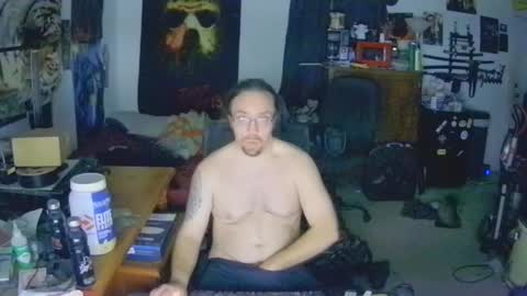 Snapshot of shredmancer chatting on December 2024 12:52:01 AM shredmancer online show from December 2024 12:52:01 AM