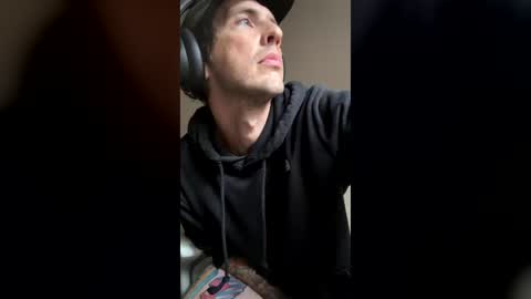 shrimp_stuck online show from June 2026 03:38:02 PM