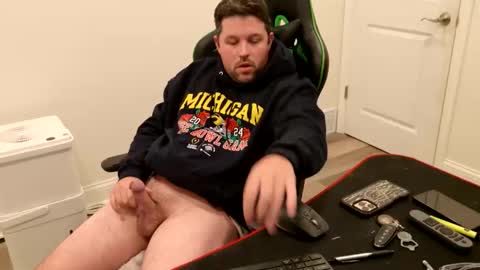 shroom online show from November 2025 09:13:01 PM