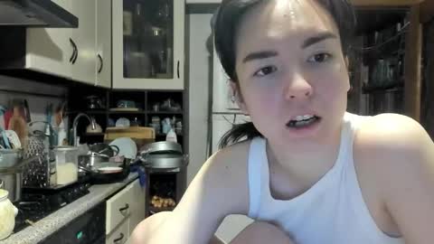 Snapshot of shtuchka2000 chatting on March 2026 08:15:01 PM shtuchka2000 online show from March 2026 08:15:01 PM