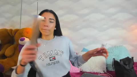 ZUMY ANGELS online show from September 2025 03:39:02 AM