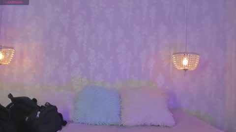 ZUMY ANGELS online show from October 2025 06:12:01 AM