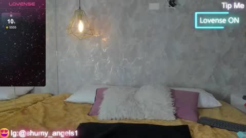 ZUMY ANGELS online show from November 2025 05:35:02 PM