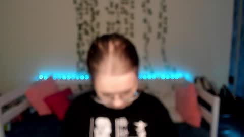 Snapshot of shy_elina01 chatting on October 2025 12:26:01 PM shy_elina01 online show from October 2025 12:26:01 PM