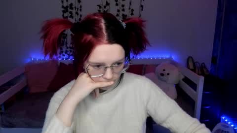 Snapshot of shy_elina01 chatting on November 2025 09:08:02 AM shy_elina01 online show from November 2025 09:08:02 AM