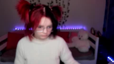 Snapshot of shy_elina01 chatting on November 2025 10:36:01 AM shy_elina01 online show from November 2025 10:36:01 AM