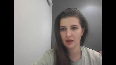 Snapshot of shy_girl98 chatting on November 2025 09:36:01 PM shy_girl98 online show from November 2025 09:36:01 PM