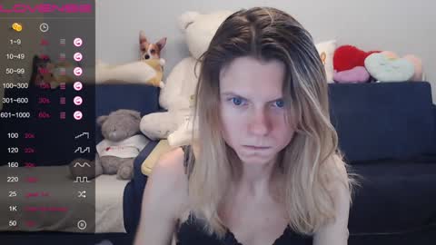 Snapshot of shy_moony chatting on January 2025 02:31:02 PM just Alex online show from January 2025 02:31:02 PM