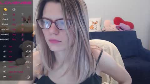 Snapshot of shy_moony chatting on February 2025 07:09:01 PM just Alex online show from February 2025 07:09:01 PM