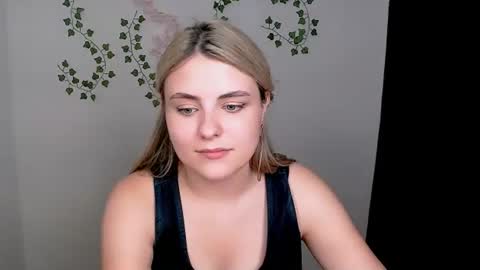 shy_sabrina_ online show from July 2026 12:22:01 PM