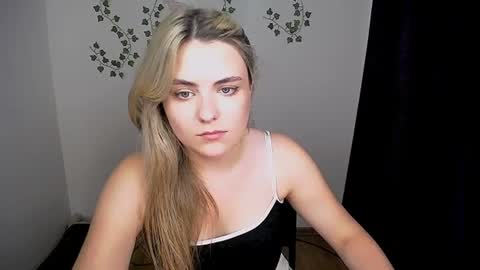 shy_sabrina_ online show from July 2026 02:08:02 PM