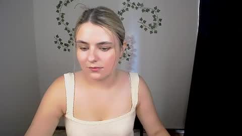 shy_sabrina_ online show from August 2026 01:36:01 PM