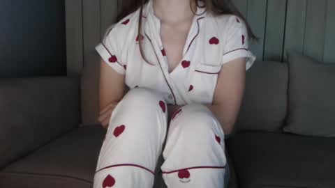 shy_schoolgirl_ online show from February 2025 08:23:02 PM