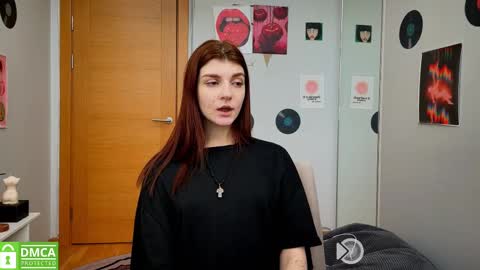 Snapshot of shybella_girl chatting on February 2025 11:31:02 AM Bella online show from February 2025 11:31:02 AM