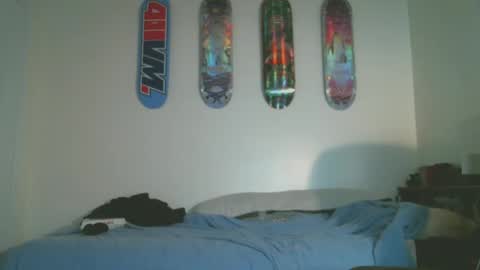 shyboyhugecum2020 online show from October 2025 02:55:02 AM