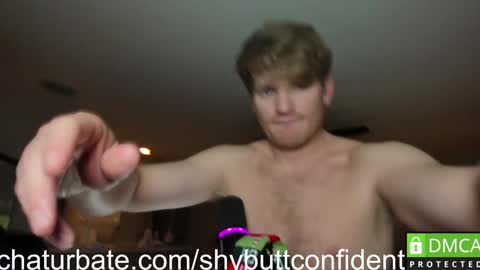 Snapshot of shybuttconfident chatting on December 2024 02:08:01 AM Jay online show from December 2024 02:08:01 AM