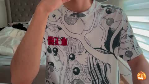 Snapshot of shydude666 chatting on October 2025 09:57:01 PM shydude666 online show from October 2025 09:57:01 PM