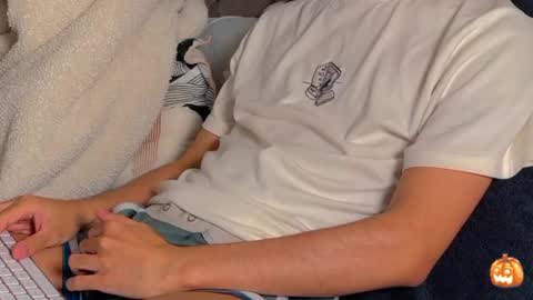 Snapshot of shydude666 chatting on November 2025 12:57:02 AM shydude666 online show from November 2025 12:57:02 AM