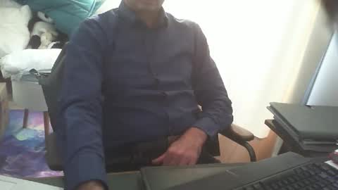 shyfrenchcock online show from December 2025 02:33:02 PM