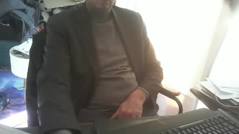 Snapshot of shyfrenchcock chatting on March 2026 08:29:02 AM shyfrenchcock online show from March 2026 08:29:02 AM