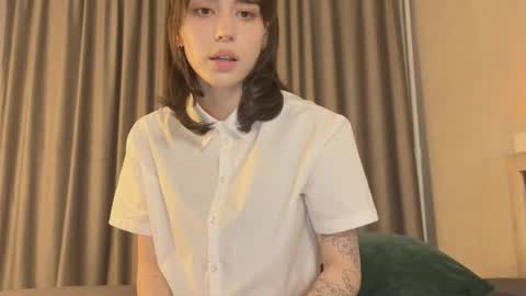 Snapshot of shygaze chatting on January 2026 11:35:01 AM shygaze online show from January 2026 11:35:01 AM