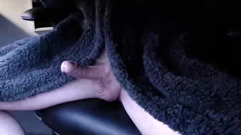 Snapshot of shyguy2055 chatting on January 2025 12:17:01 AM Shyguy2055 online show from January 2025 12:17:01 AM