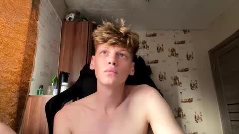 Tom and Betty online show from October 2025 10:07:01 AM